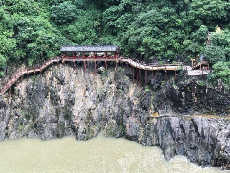 一起捕鱼吧